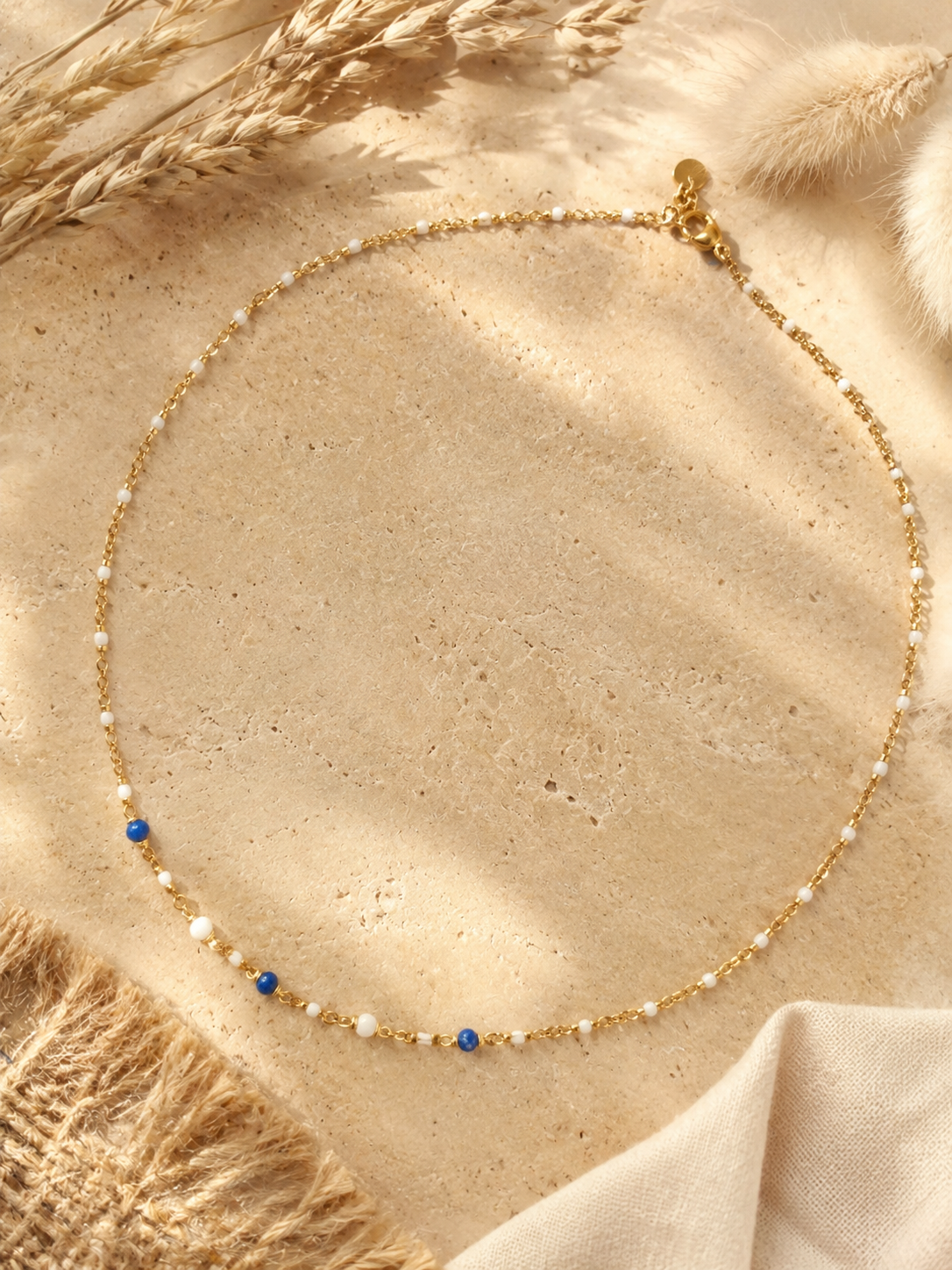 Collier ras de cou minimaliste