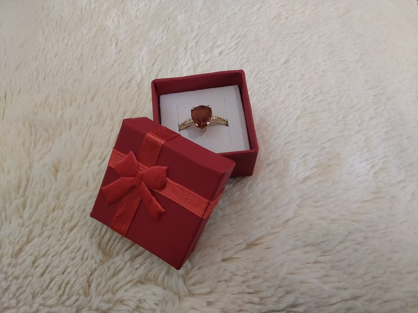 Bague réglable en pierre naturelle de grenat – Argent S925 doré 1 micron