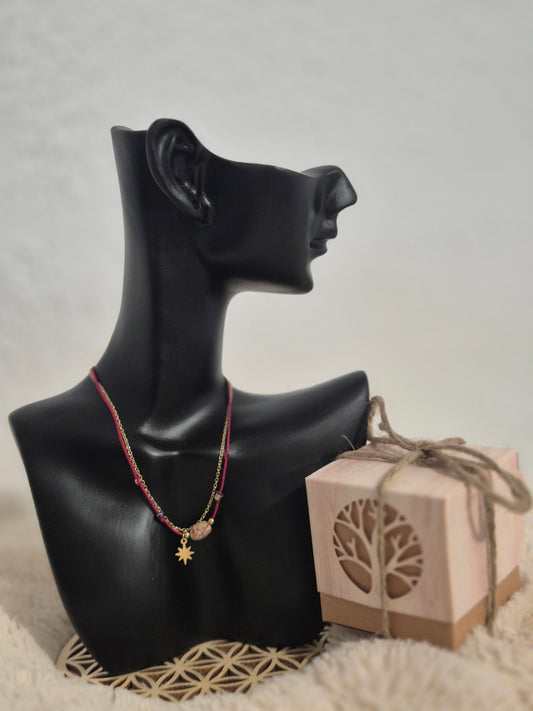 Équilibre du cœur Collier mixte cordon rouge et rhodonite